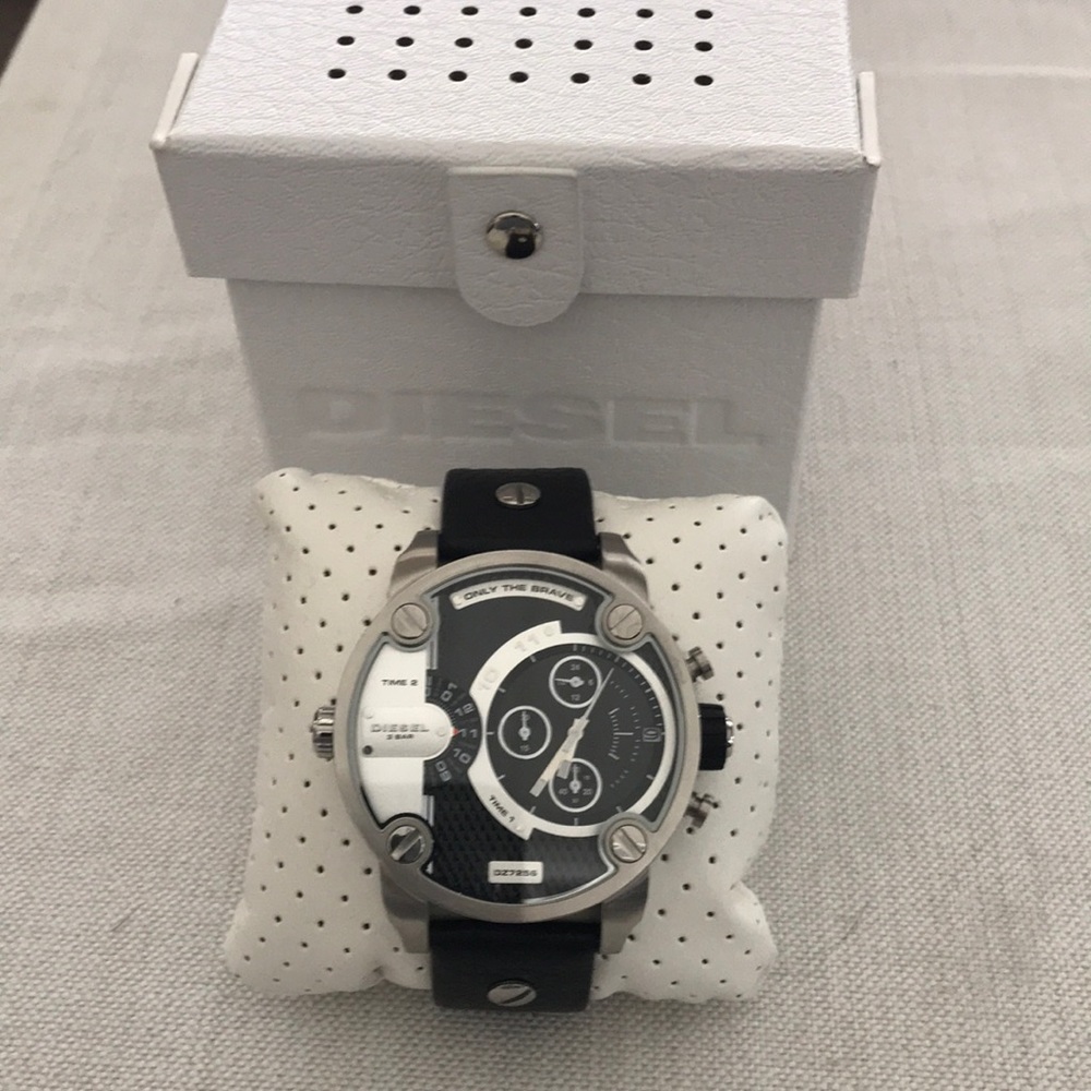 Diesel DZ7256 Oversized Chrono Watch